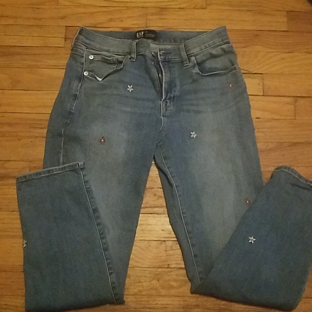 Gap girlfriend jeans size 26